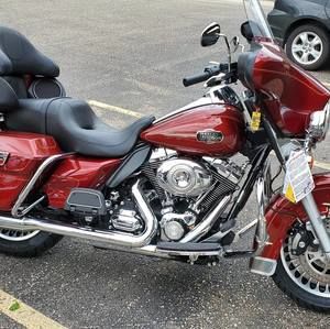 Meet your Posher, Rocker scott